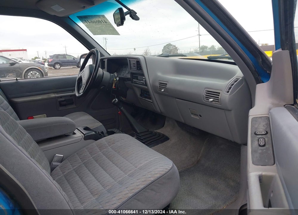 1994 FORD EXPLORER VIN: 1FMDU34X3RUD88034