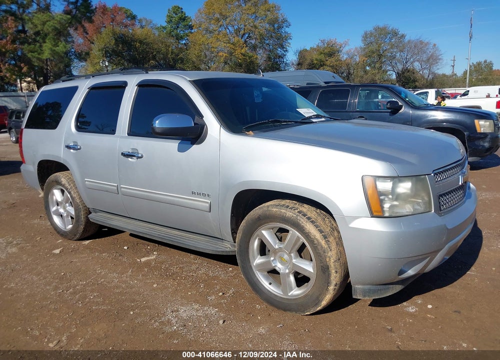 2011 CHEVROLET TAHOE LS VIN: 1GNSCAE04BR321138