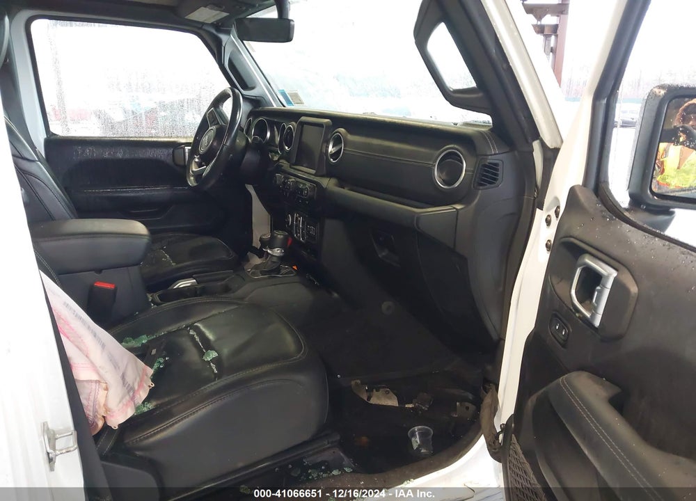 2021 JEEP WRANGLER UNLIMITED SAHARA 4X4 VIN: 1C4HJXEN2MW704359