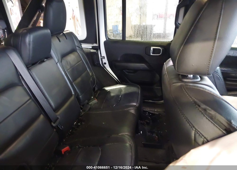 2021 JEEP WRANGLER UNLIMITED SAHARA 4X4 VIN: 1C4HJXEN2MW704359