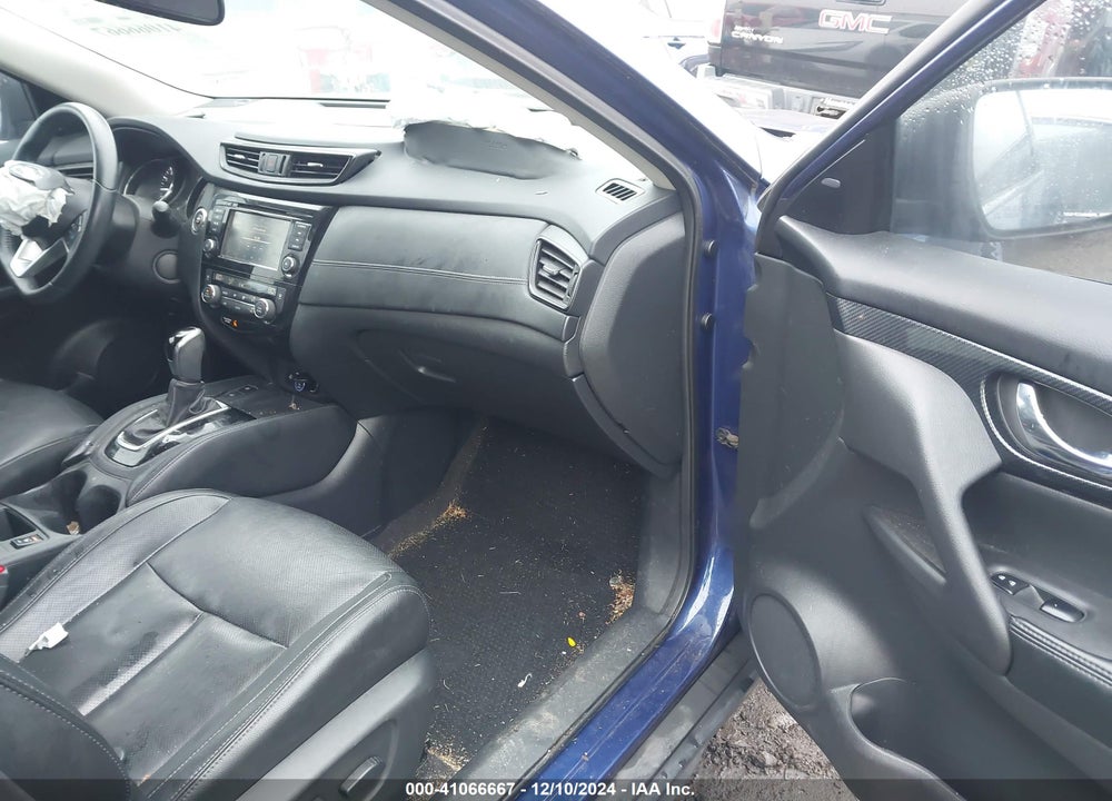 2019 NISSAN ROGUE SL VIN: 5N1AT2MT4KC718689