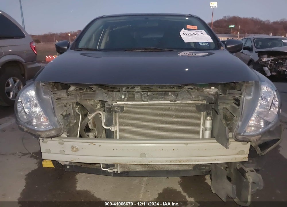 2019 NISSAN VERSA VIN: 3N1CN7AP3KL859935