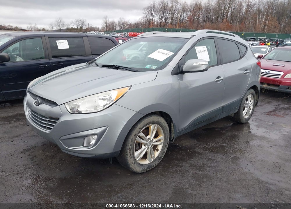 2013 HYUNDAI TUCSON GLS VIN: KM8JUCAC9DU556286