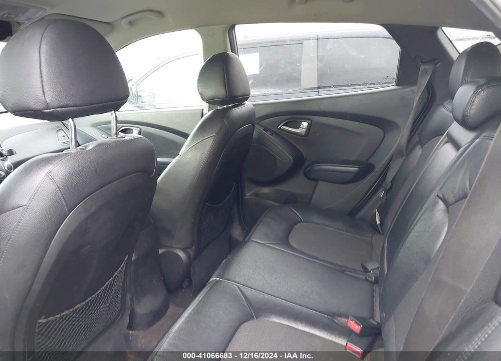 2013 HYUNDAI TUCSON GLS VIN: KM8JUCAC9DU556286