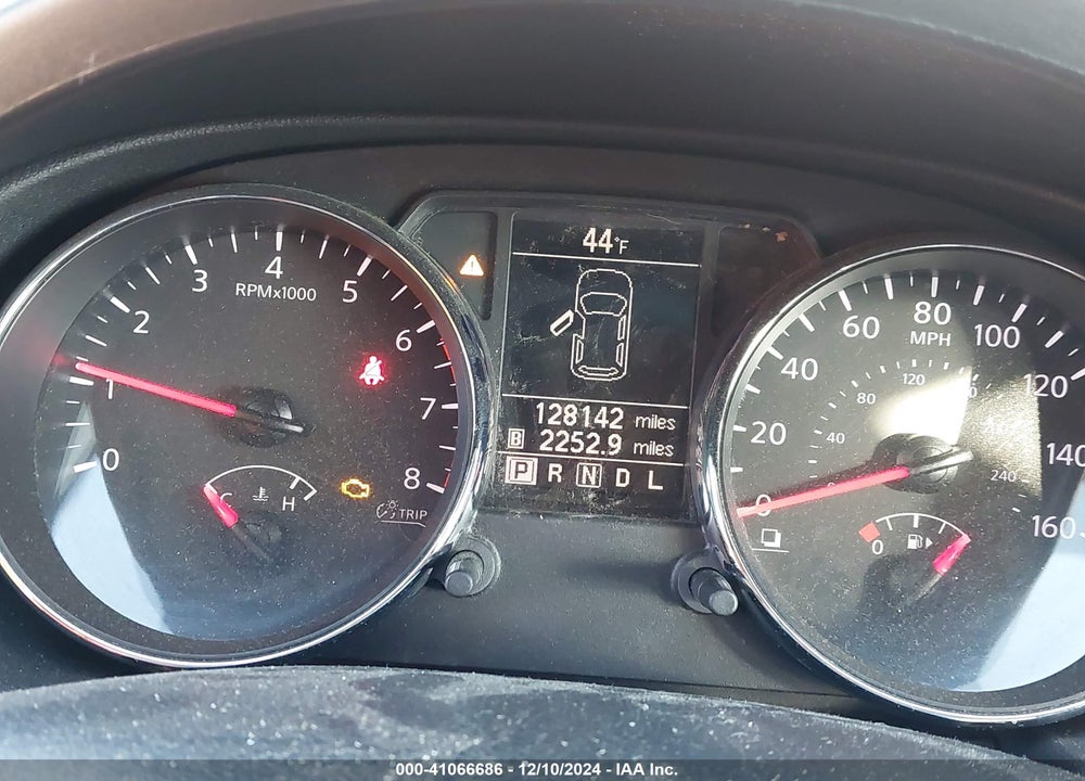 2013 NISSAN ROGUE S VIN: JN8AS5MV3DW139726