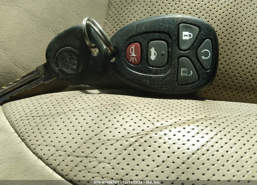2006 CADILLAC DTS VIN: 1G6KD57Y66U122176