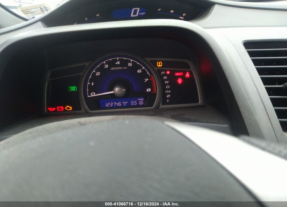 2010 HONDA CIVIC LX VIN: 2HGFA1F50AH328694