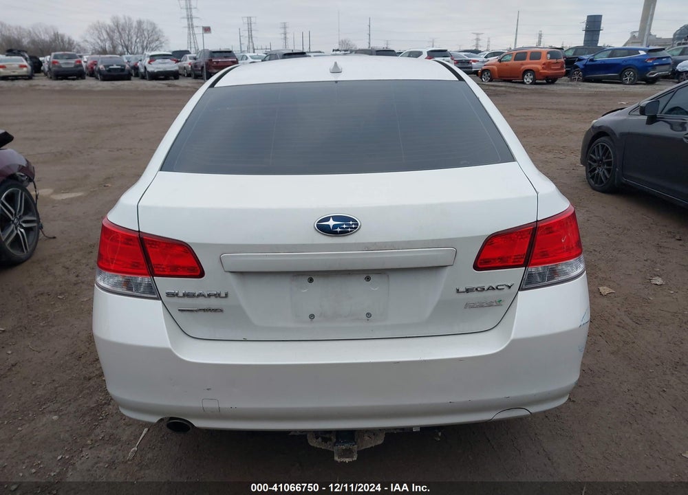 2014 SUBARU LEGACY 2.5I PREMIUM VIN: 4S3BMBC69E3003610