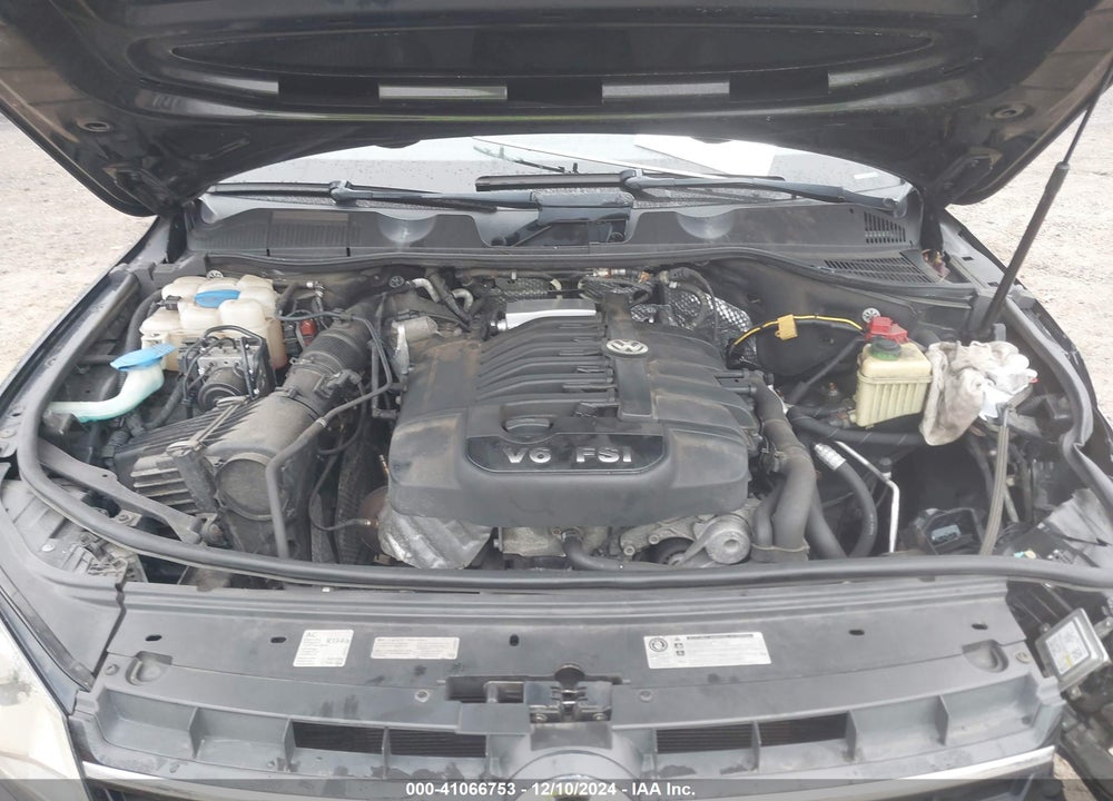 2013 VOLKSWAGEN TOUAREG VR6 SPORT VIN: WVGEF9BPXDD013643