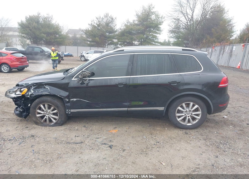 2013 VOLKSWAGEN TOUAREG VR6 SPORT VIN: WVGEF9BPXDD013643