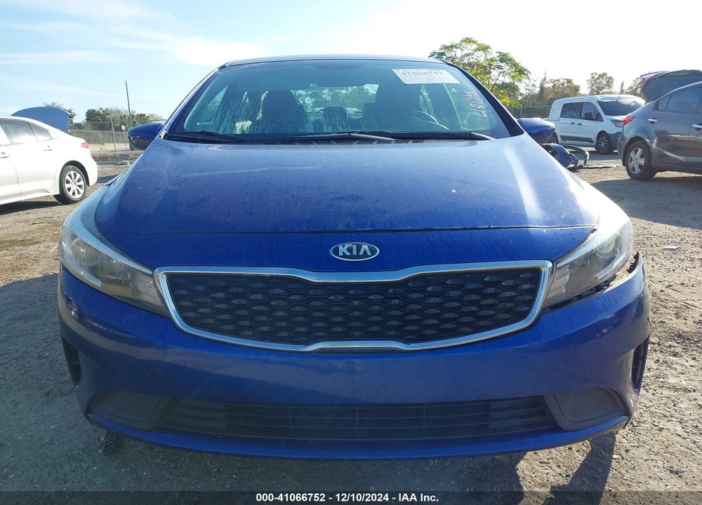 2018 KIA FORTE LX VIN: 3KPFK4A73JE254804
