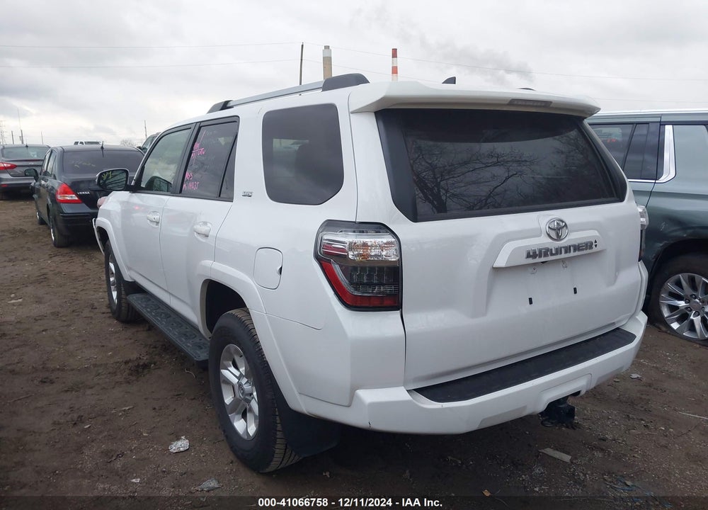 2024 TOYOTA 4RUNNER SR5 PREMIUM VIN: JTENU5JR2R6247224