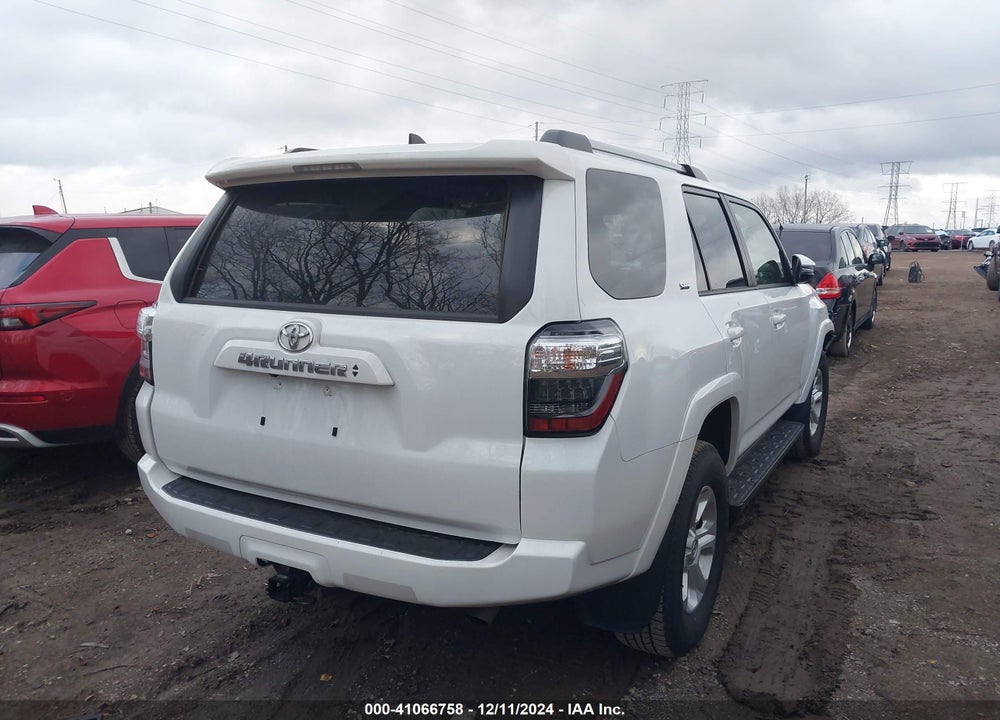 2024 TOYOTA 4RUNNER SR5 PREMIUM VIN: JTENU5JR2R6247224
