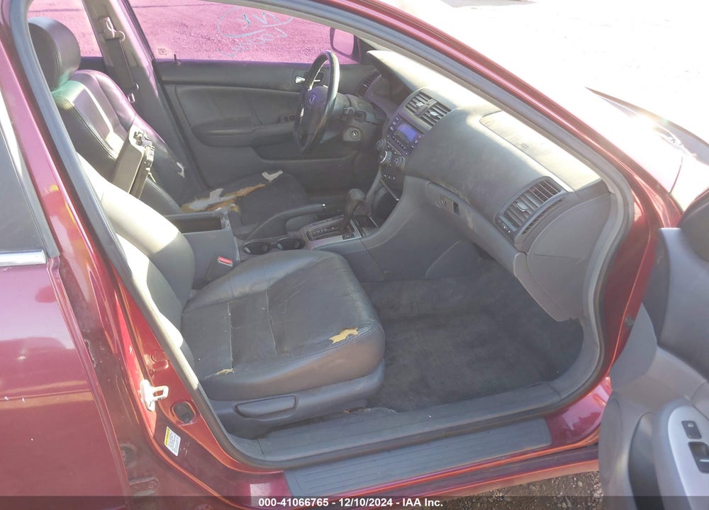 2004 HONDA ACCORD 2.4 EX VIN: 1HGCM568X4A099665
