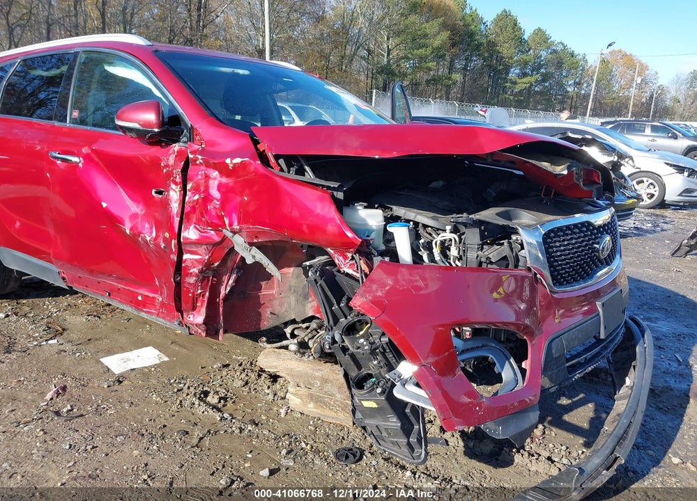 2016 KIA SORENTO 3.3L LX VIN: 5XYPG4A57GG129837