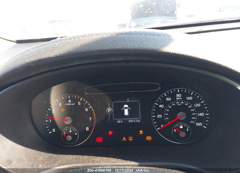 2016 KIA SORENTO 3.3L LX VIN: 5XYPG4A57GG129837