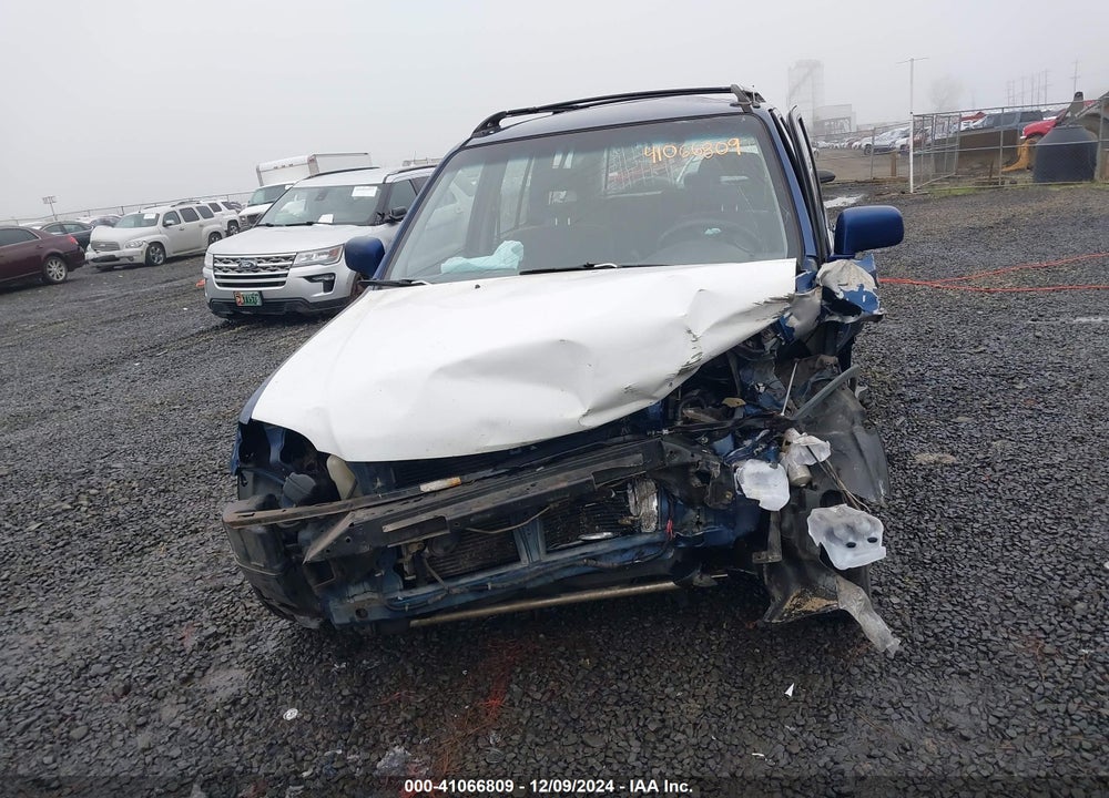 1998 HONDA CR-V EX VIN: JHLRD1863WC040318