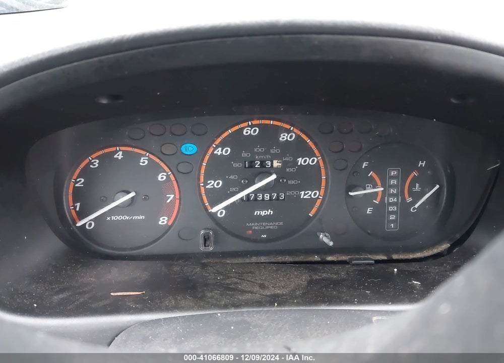 1998 HONDA CR-V EX VIN: JHLRD1863WC040318
