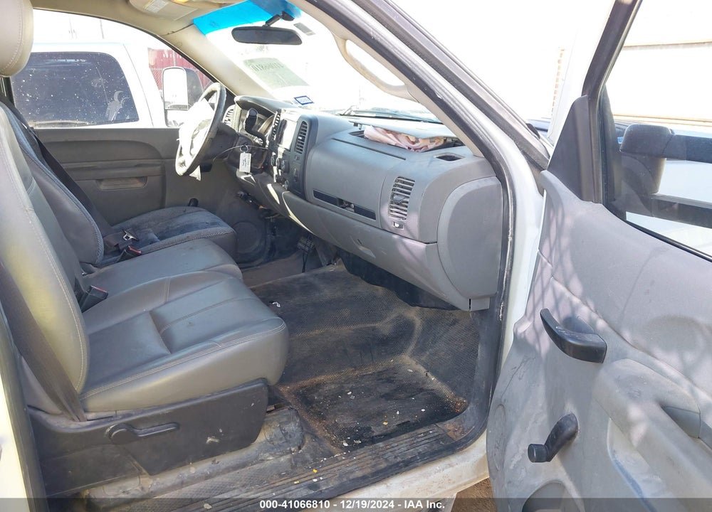 2013 CHEVROLET SILVERADO 3500HD CHASSIS WORK TRUCK VIN: 1GB3CZC82DF196959