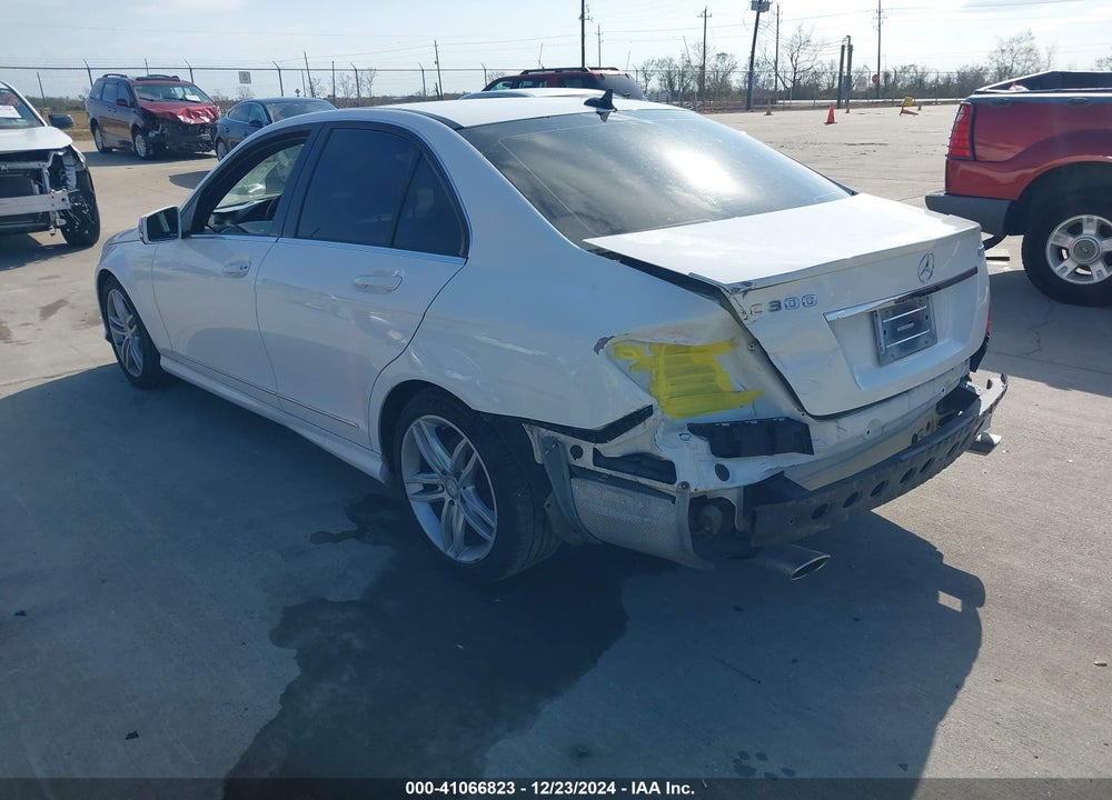 2014 MERCEDES-BENZ C 300 LUXURY 4MATIC/SPORT 4MATIC VIN: WDDGF8AB6EG199264
