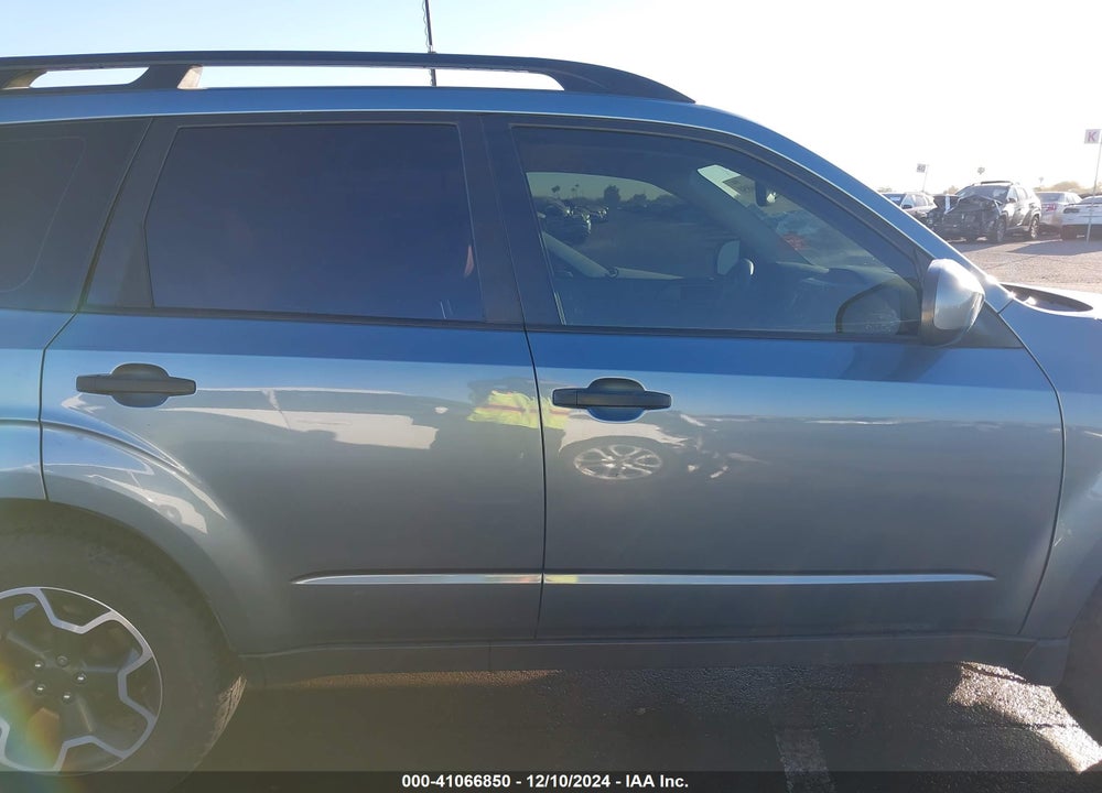 2010 SUBARU FORESTER 2.5X VIN: JF2SH6AC1AH758057