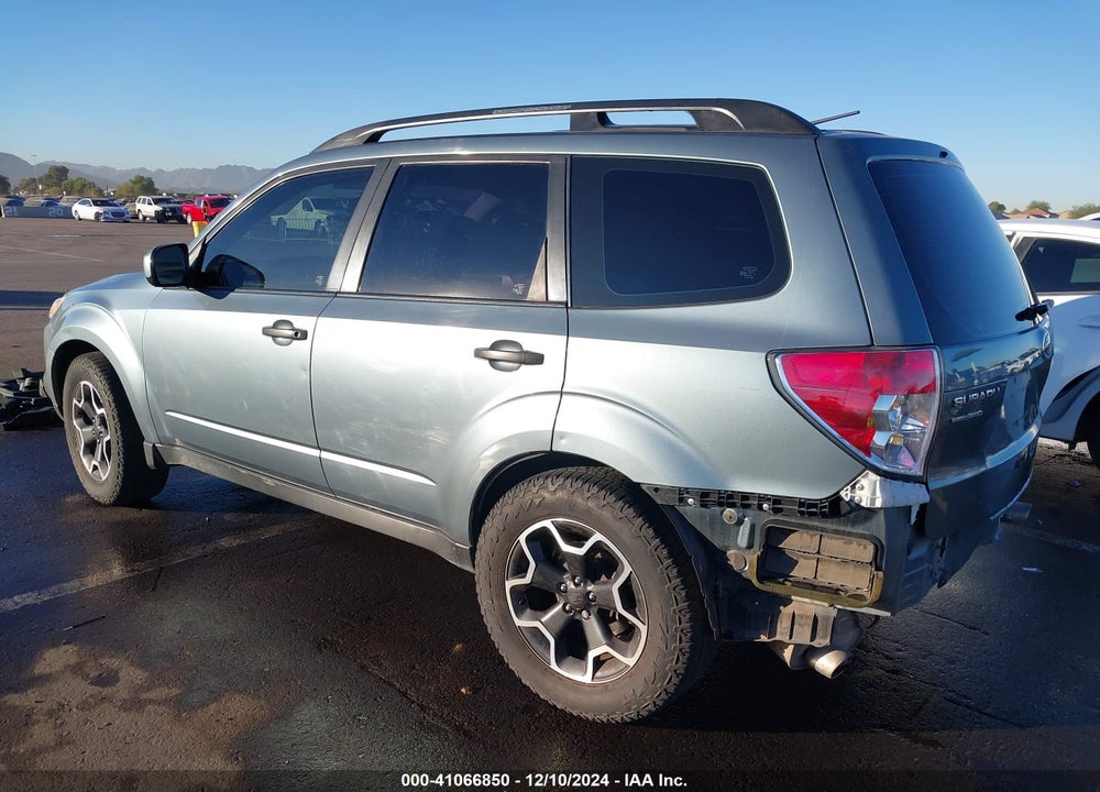 2010 SUBARU FORESTER 2.5X VIN: JF2SH6AC1AH758057