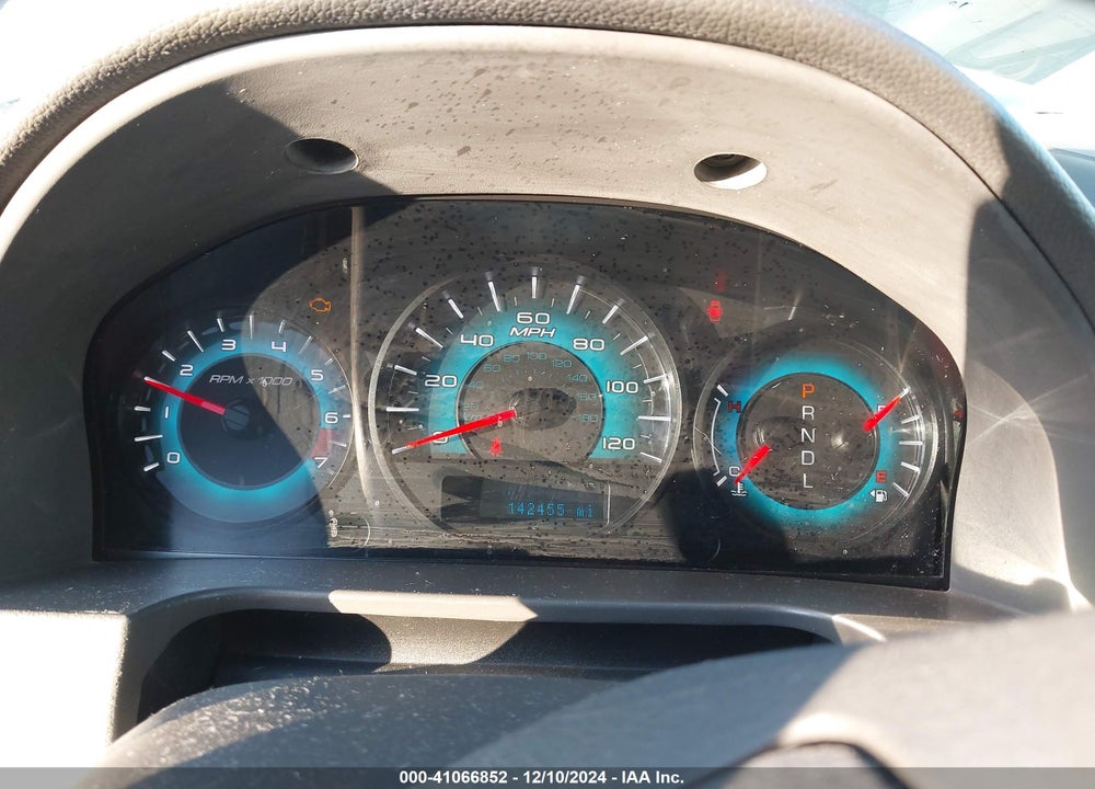 2010 FORD FUSION VIN: 3FAHP0JA6AR256396