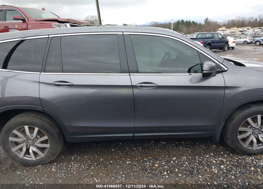 2022 HONDA PILOT AWD EX-L VIN: 5FNYF6H57NB038144