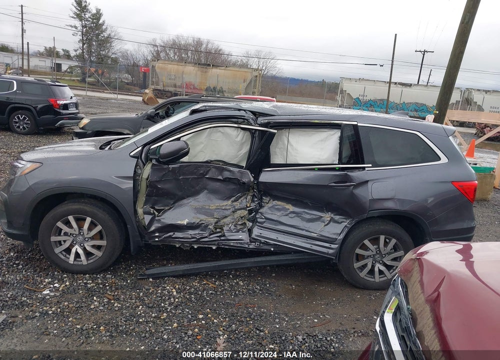 2022 HONDA PILOT AWD EX-L VIN: 5FNYF6H57NB038144