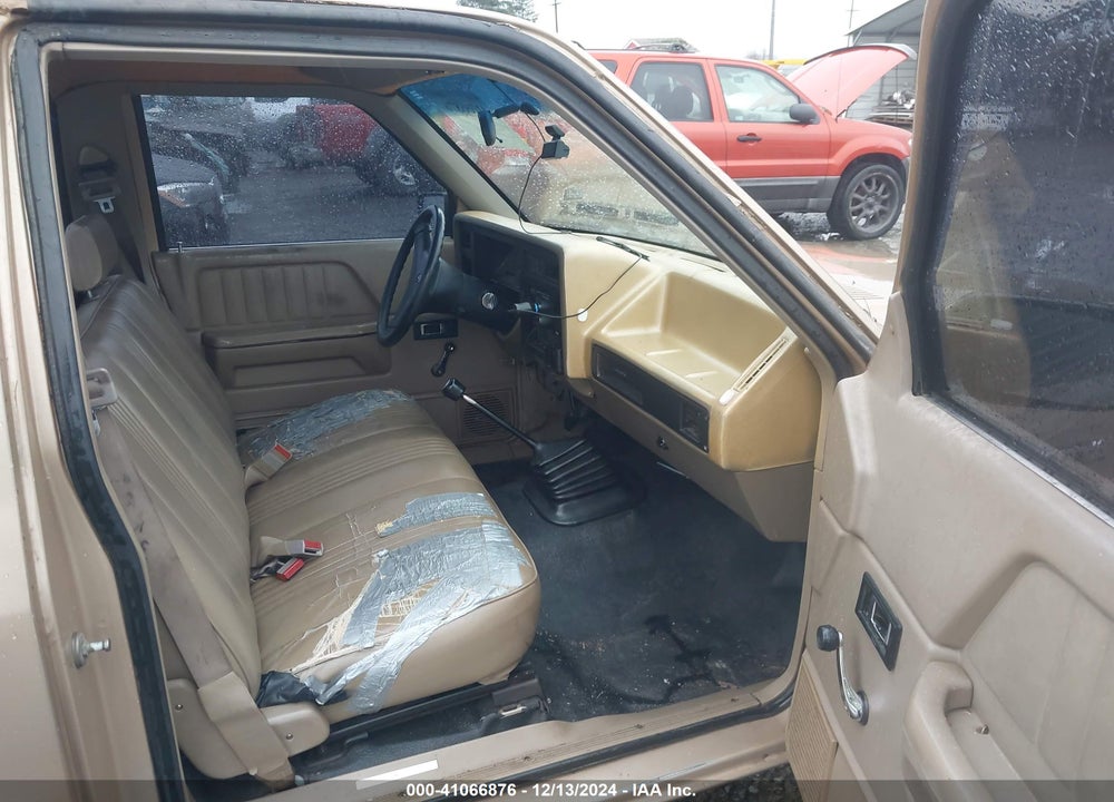 1990 DODGE DAKOTA VIN: 1B7FL26X8LS739594