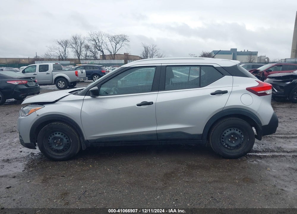 2018 NISSAN KICKS S VIN: 3N1CP5CU6JL505665