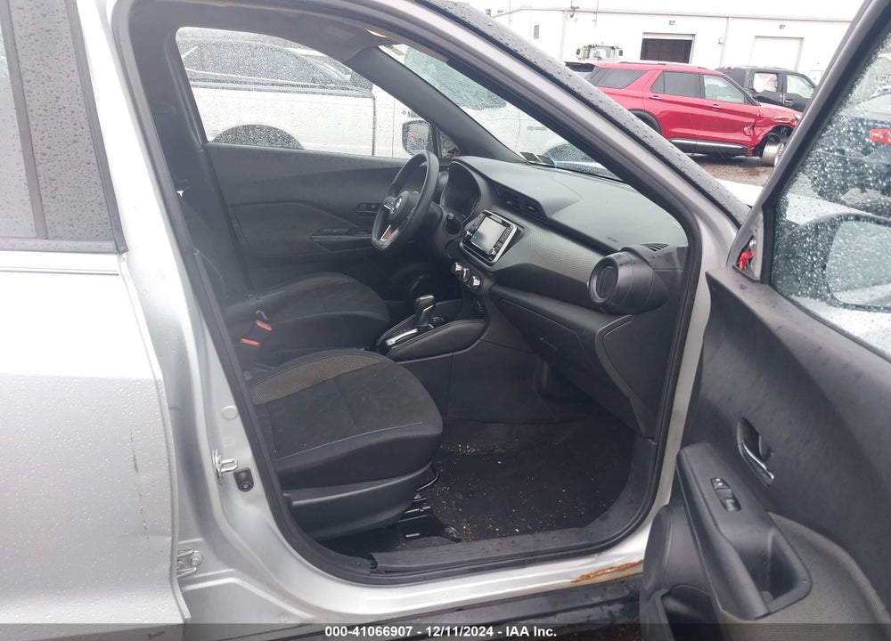 2018 NISSAN KICKS S VIN: 3N1CP5CU6JL505665