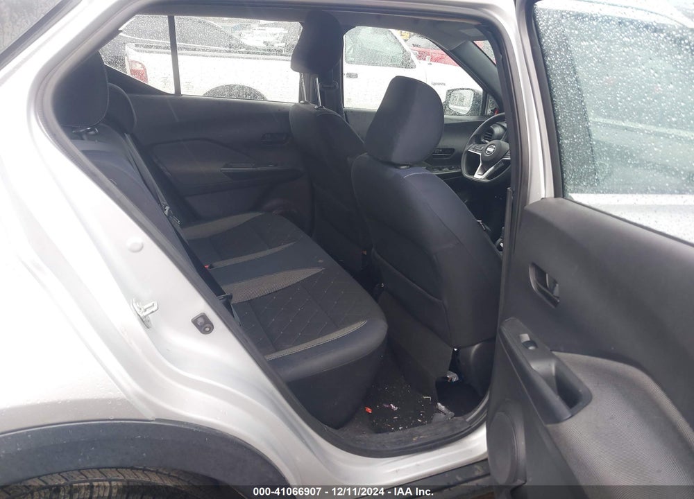 2018 NISSAN KICKS S VIN: 3N1CP5CU6JL505665