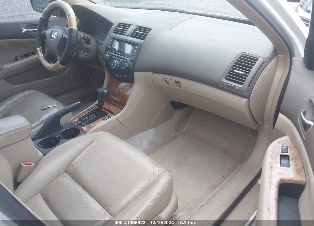 2003 HONDA ACCORD 3.0 EX VIN: 1HGCM66543A044932