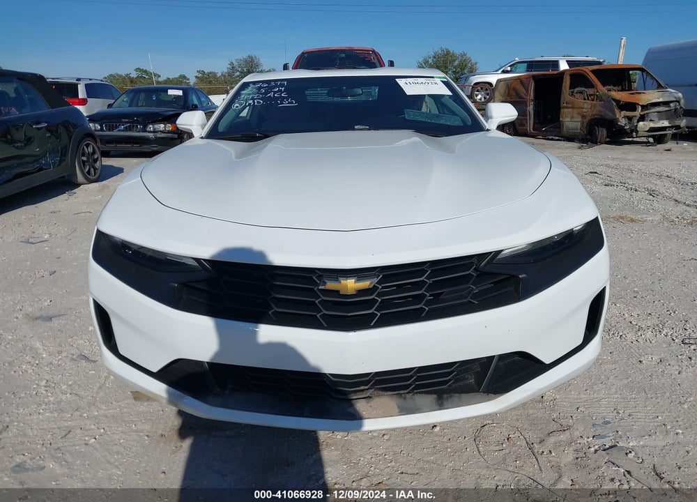 2021 CHEVROLET CAMARO RWD 1LT VIN: 1G1FB1RS8M0104006