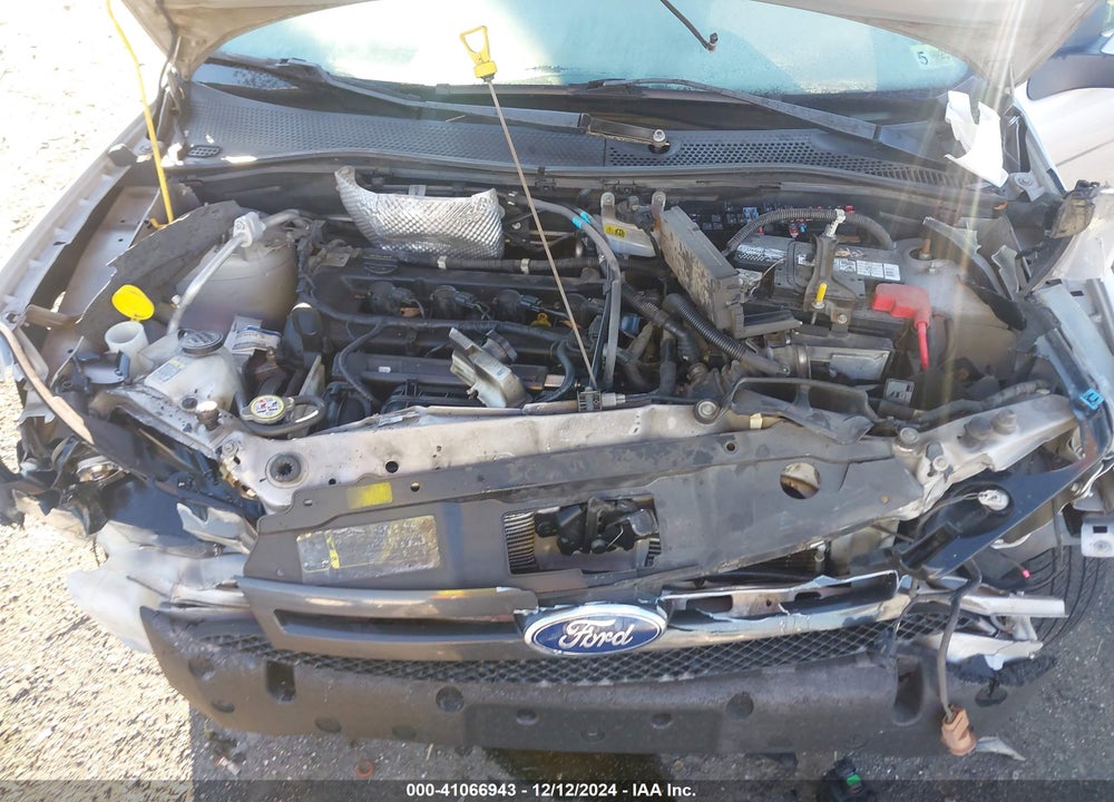 2011 FORD FOCUS SES VIN: 1FAHP3GN1BW143241