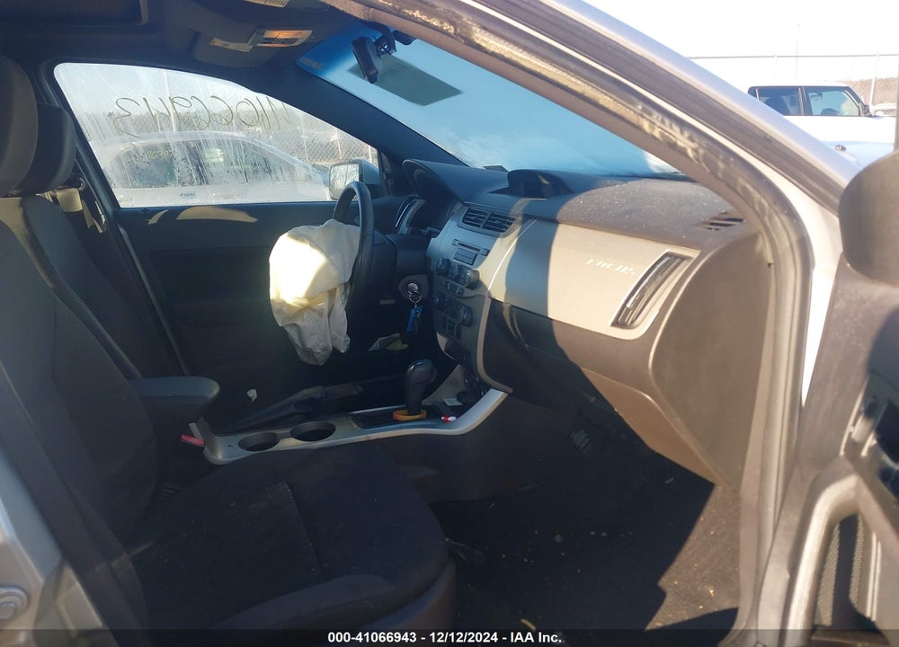 2011 FORD FOCUS SES VIN: 1FAHP3GN1BW143241