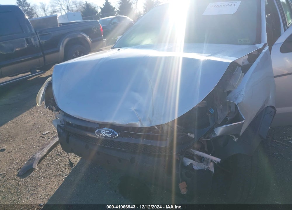 2011 FORD FOCUS SES VIN: 1FAHP3GN1BW143241