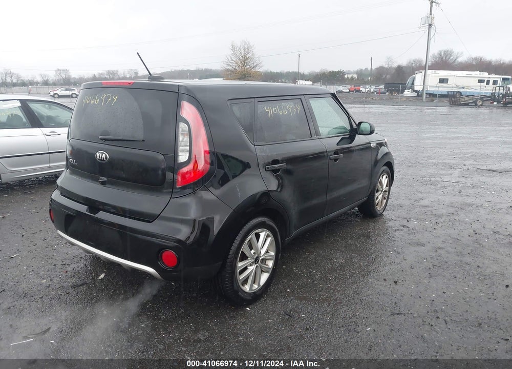 2017 KIA SOUL VIN: KNDJP3A53H7428076