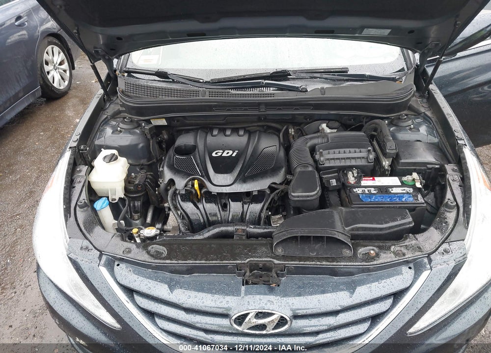 2013 HYUNDAI SONATA GLS VIN: 5NPEB4AC4DH585643