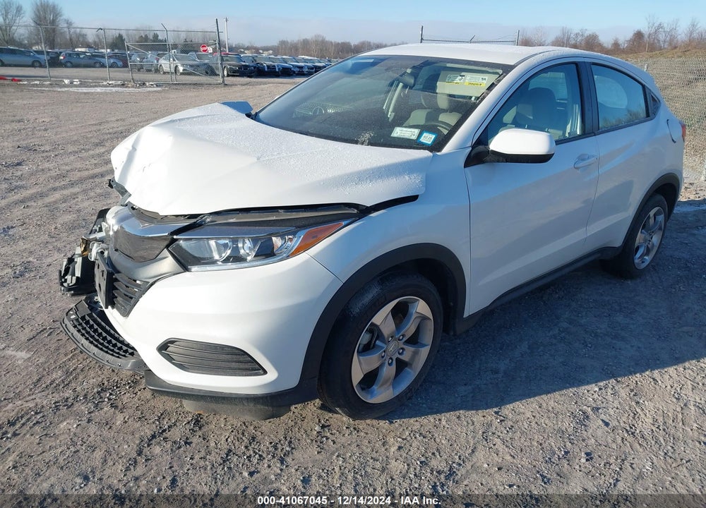 2022 HONDA HR-V AWD LX VIN: 3CZRU6H31NM742290