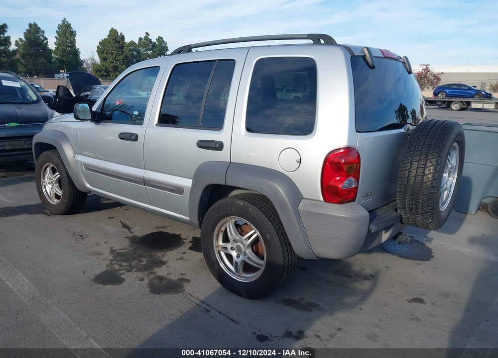 2003 JEEP LIBERTY SPORT VIN: 1J4GL48K43W732713