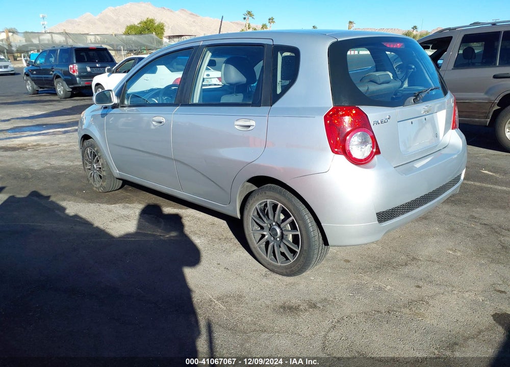 2011 CHEVROLET AVEO 1LT VIN: KL1TD6DE7BB134903