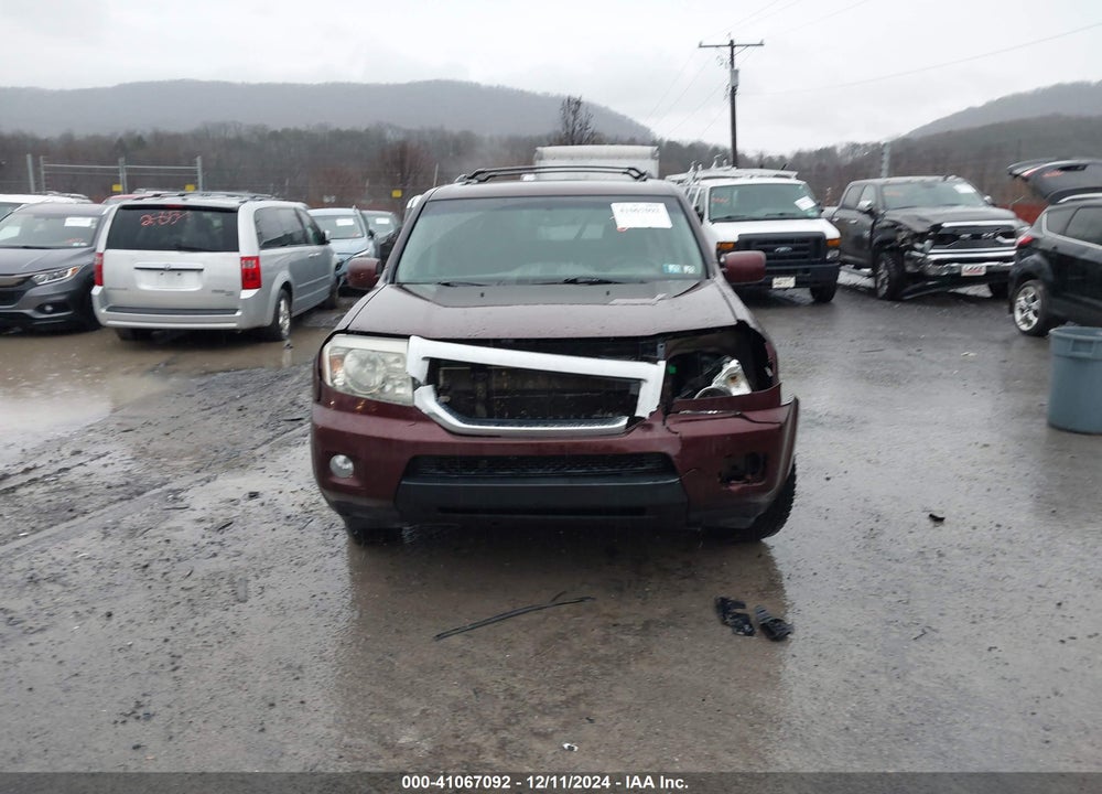 2011 HONDA PILOT TOURING VIN: 5FNYF4H99BB092743