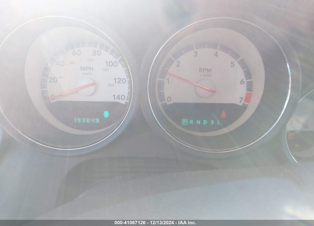 2009 DODGE CHARGER SXT VIN: 2B3KA33V79H618120