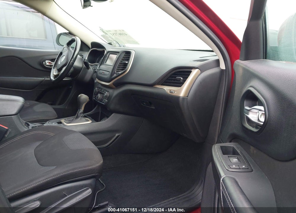 2015 JEEP CHEROKEE LATITUDE VIN: 1C4PJLCB9FW694851