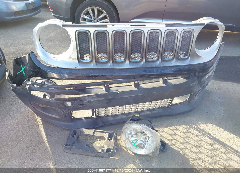 2015 JEEP RENEGADE LIMITED VIN: ZACCJADT1FPB78877
