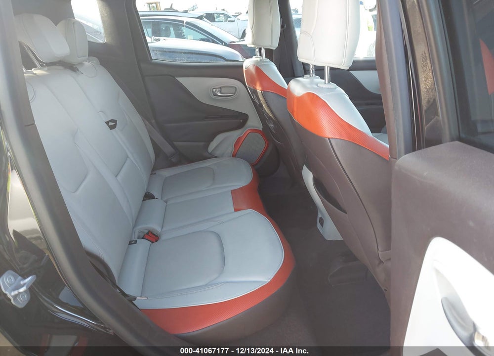 2015 JEEP RENEGADE LIMITED VIN: ZACCJADT1FPB78877
