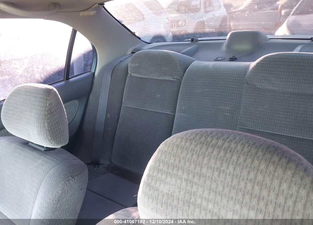 2000 HONDA CIVIC VALUE PACKAGE VIN: 2HGEJ6613YH537640