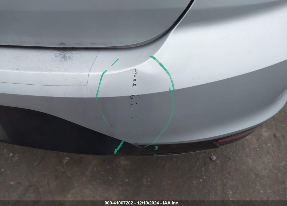 2019 HYUNDAI ELANTRA VIN: KMHD84LF8KU845512